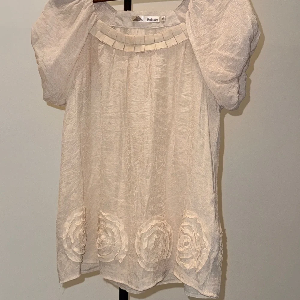 Anthropologie Solitaire Silk Blend Floral Appliqué Puff Sleeve Blouse. Size M